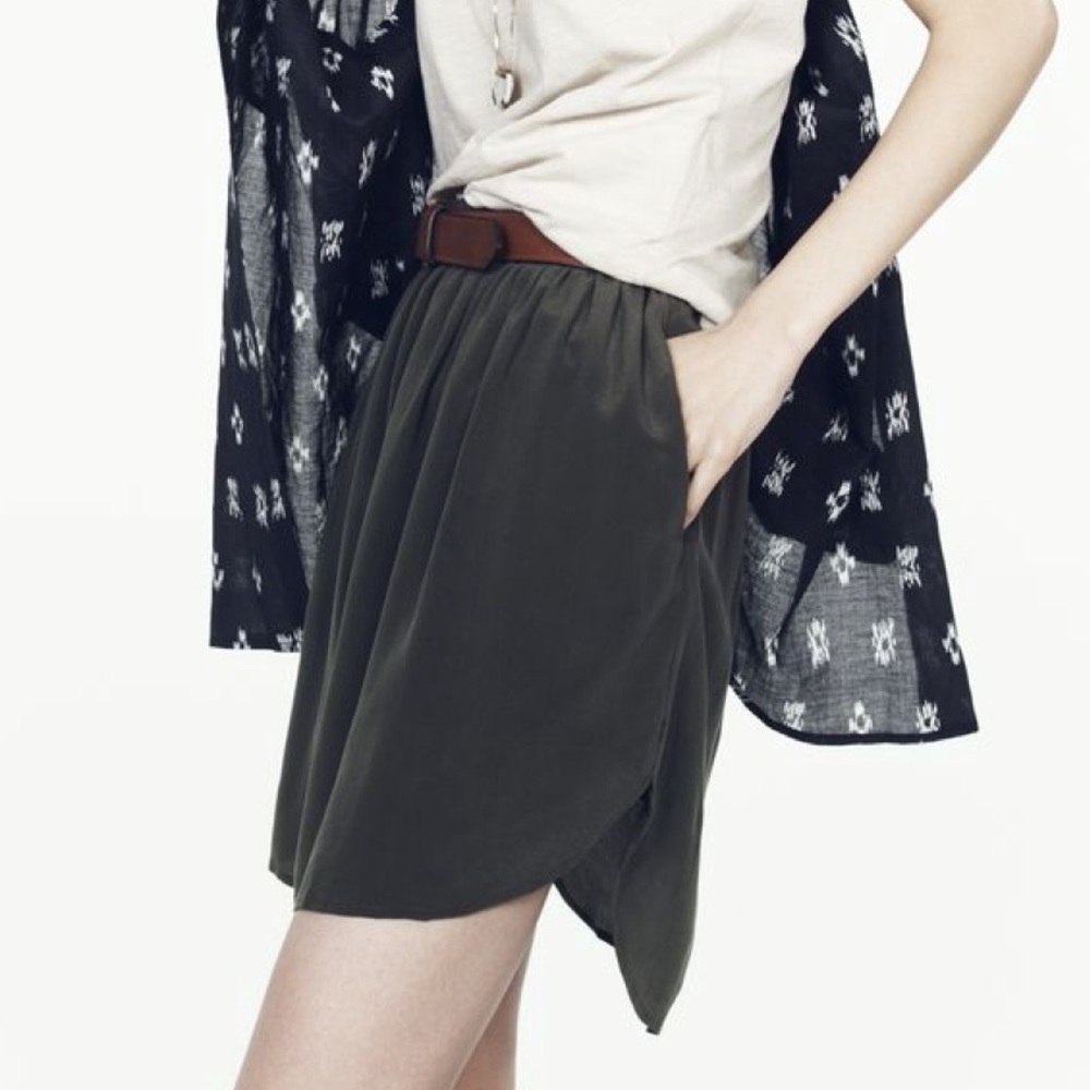 Madewell silk shirttail skirt